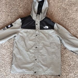 North Face Supreme reflective jacket